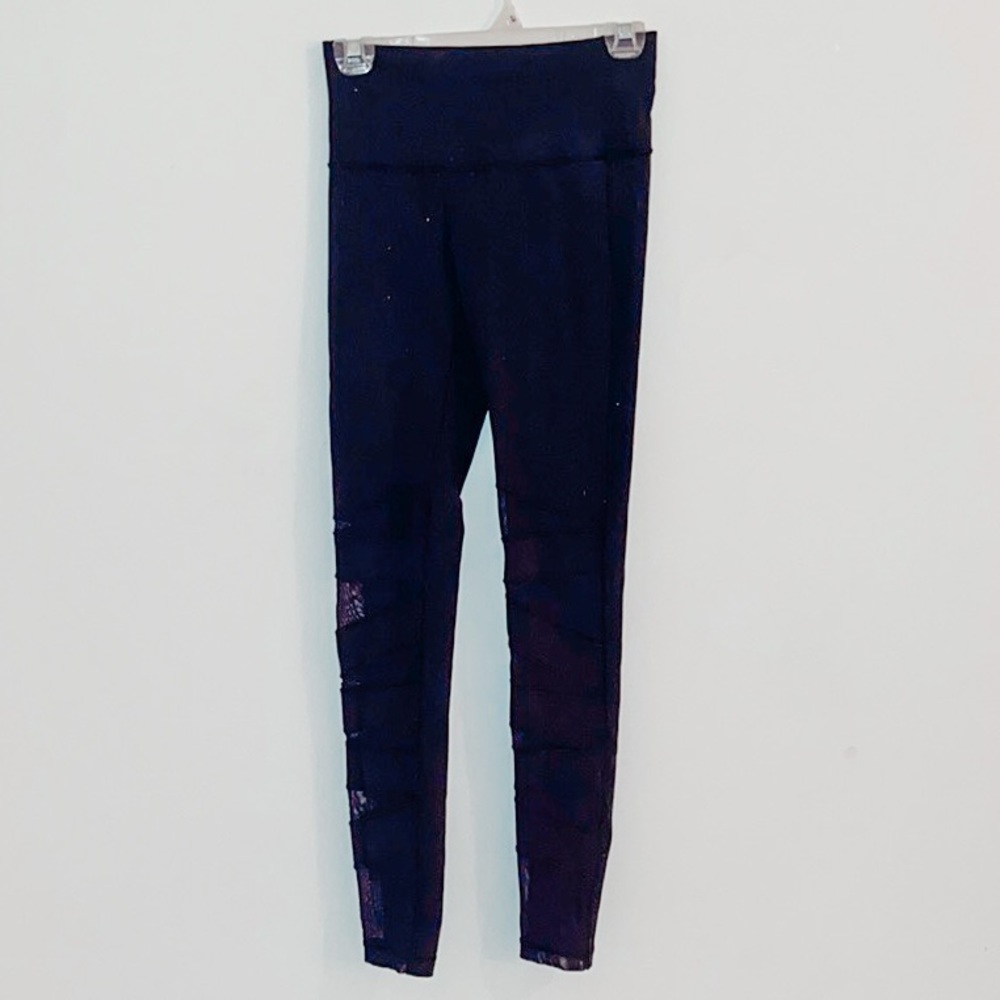black ivivva leggings with mesh zigzags